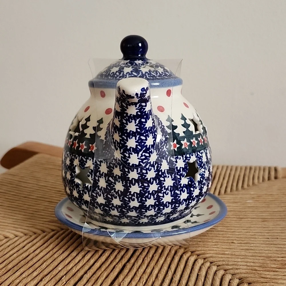 Wiza Blue White Ceramic Teapot w/ Saucer Handmade Made In Poland Cabin Christmas - Picture 4 of 5